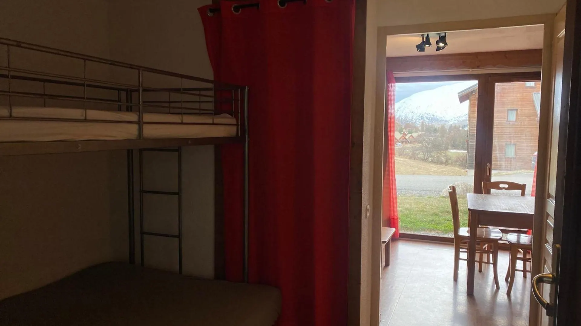 Apartment Studio Au Rez-De-Chaussee Avec Parking, Animaux Admis - Fr-1-504-581 Le Devoluy France